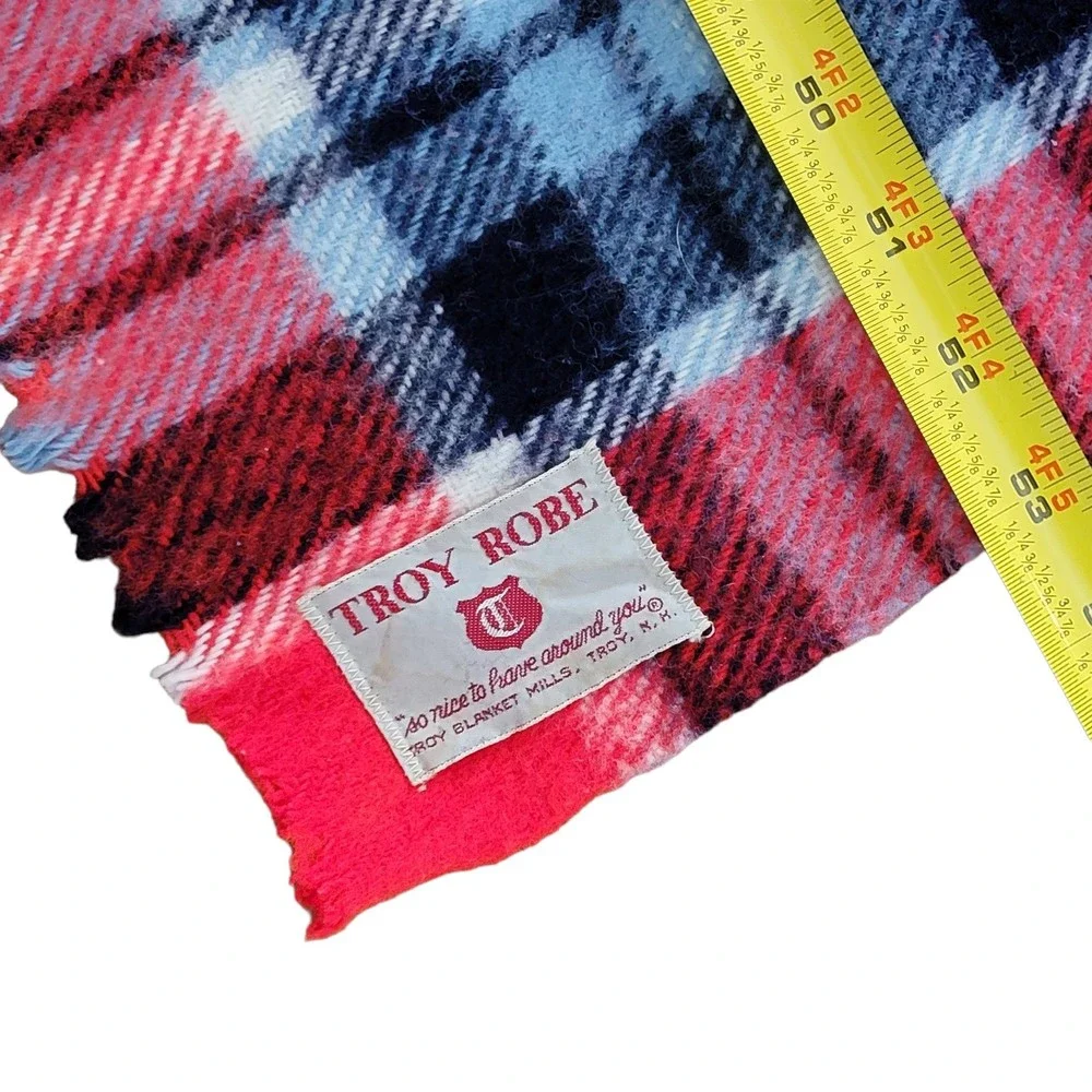 Vintage Tory Robe Unisex‎ Navy Red Wool Plaid Winter Blanket Size 53 x 61.5